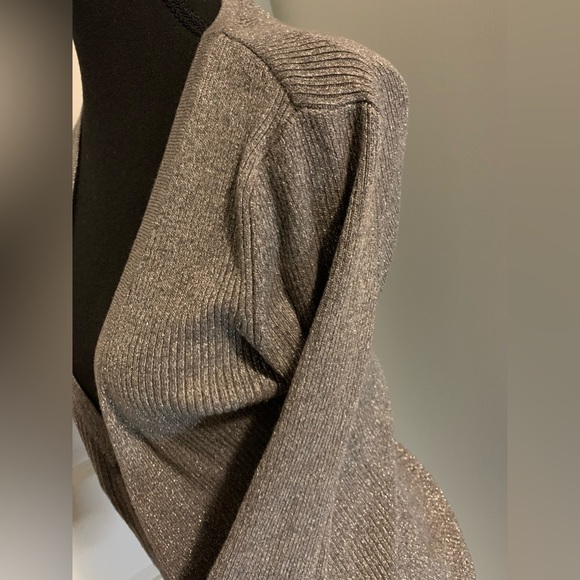 Pure Alfred Sung ladies sweater in size L - Picture 3 of 6